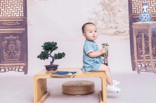 成都宝宝吃迷糊奶如何纠正